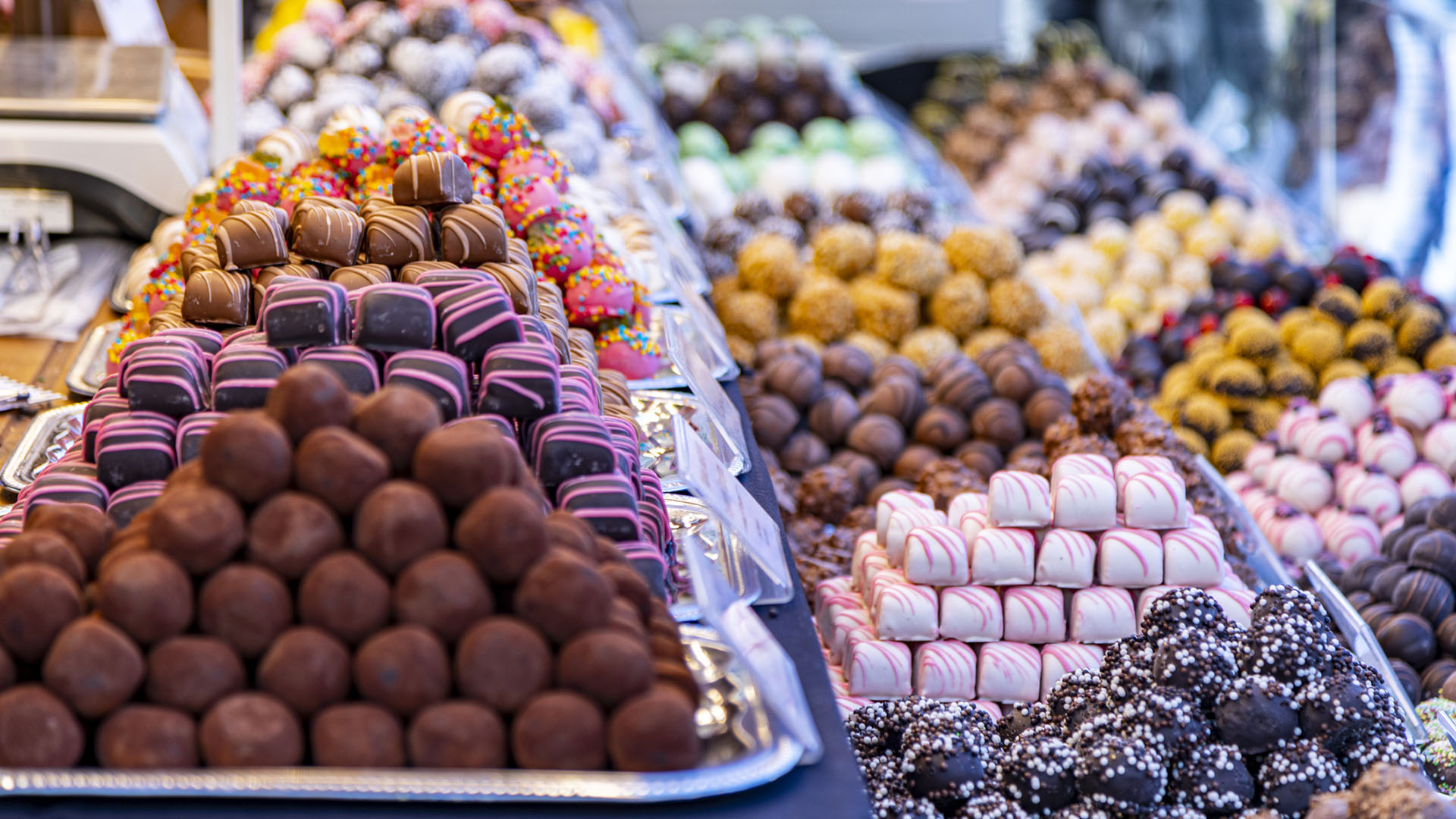 Top 10 Irresistible Chocolate Shops Across the USA